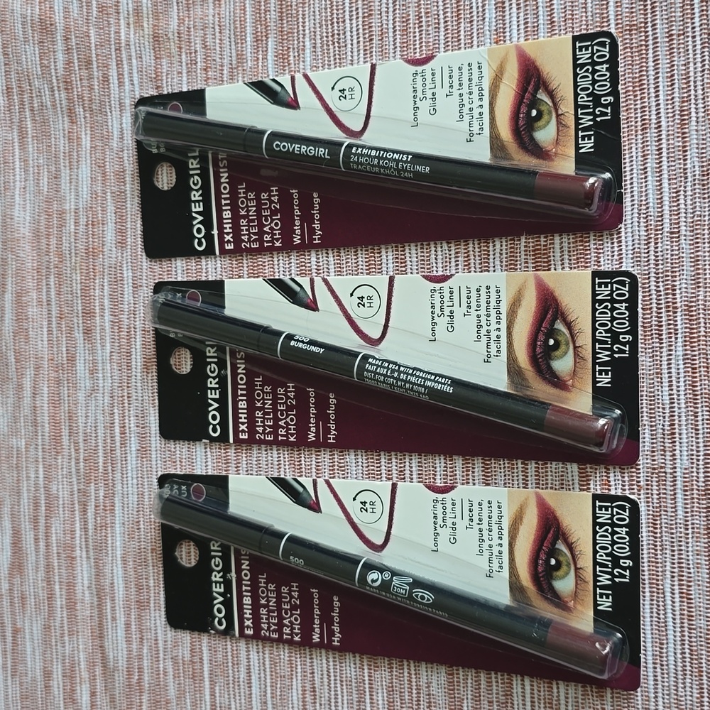 COVERGIRL BRAND WOMEN'S BURGUNDY "EXHIBITIONIST" EYE LINER BUNDLE OF 3
